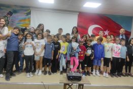100. Yılda 100ümüz Her Zaman Gülsün