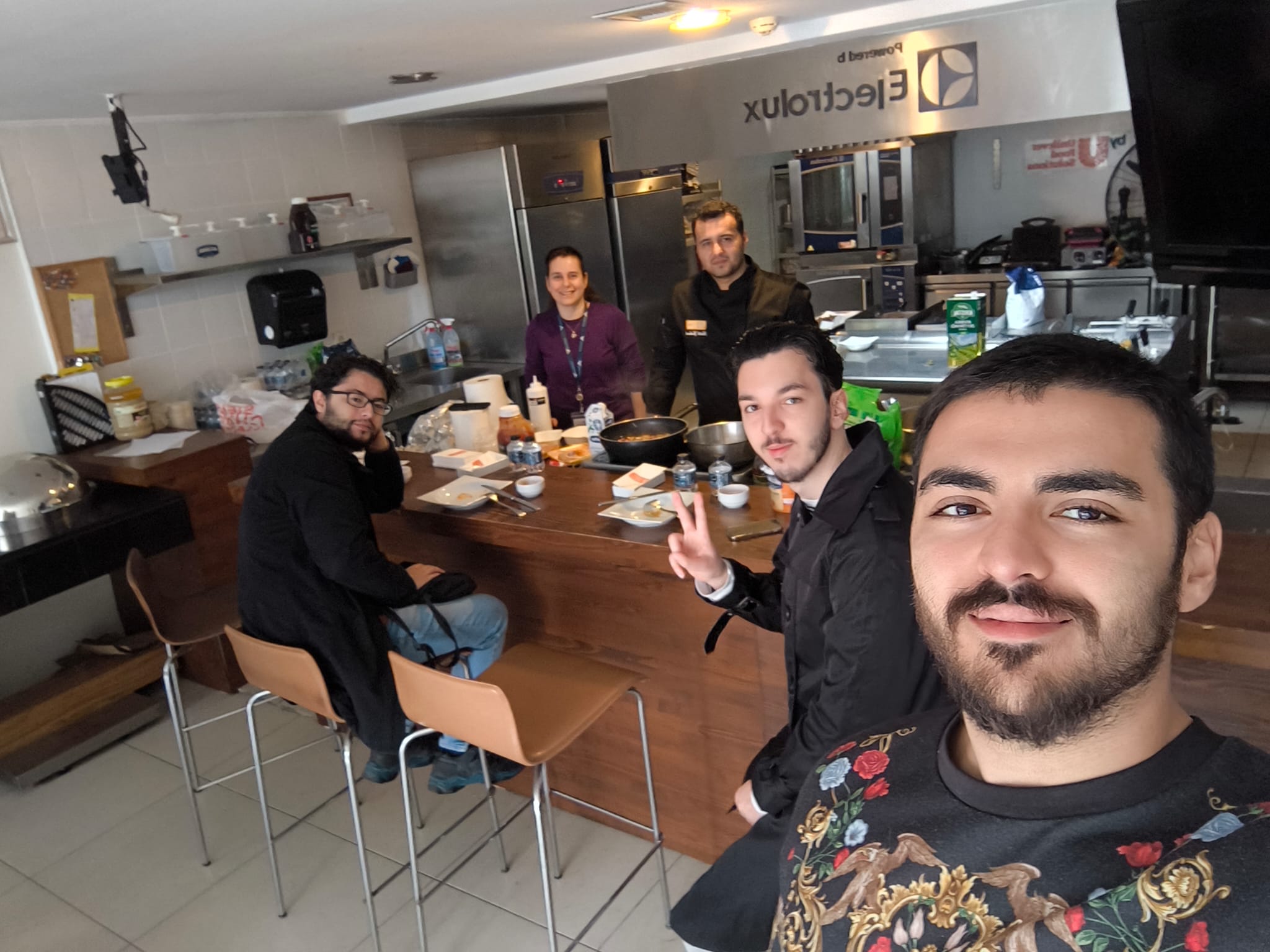 Food Experience with Taste Interactions